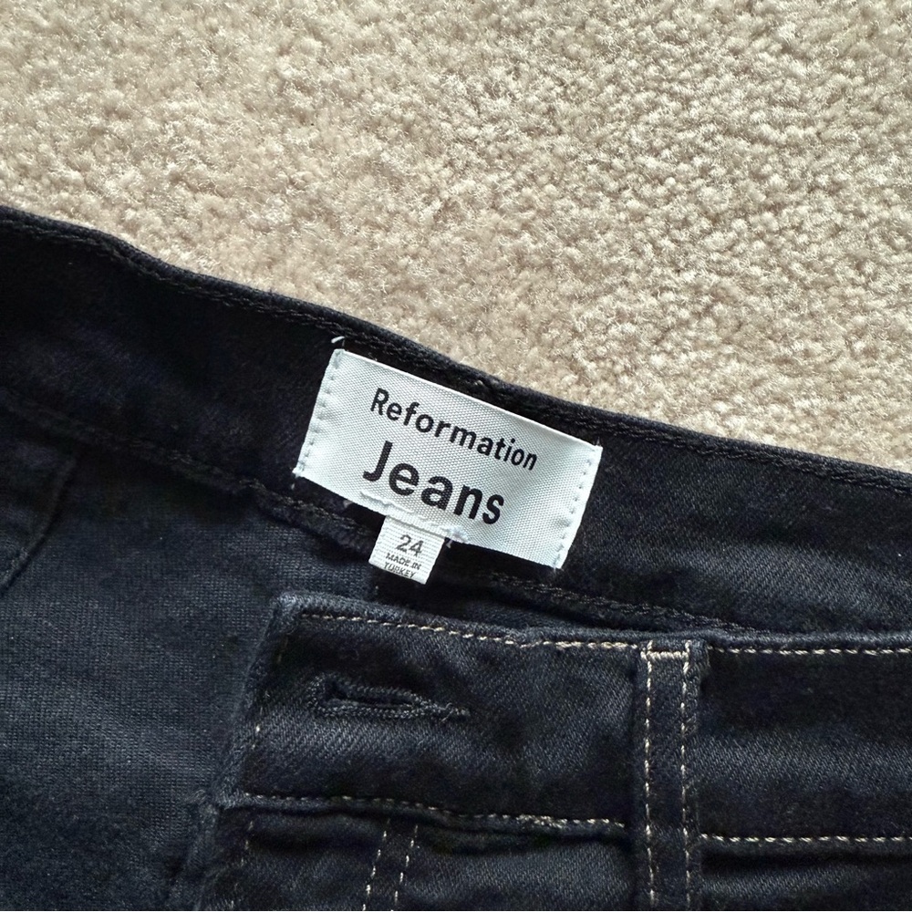 Reformation Alyssa High Rise Wide Leg Long Jeans in black - size 24 - Picture 7 of 8